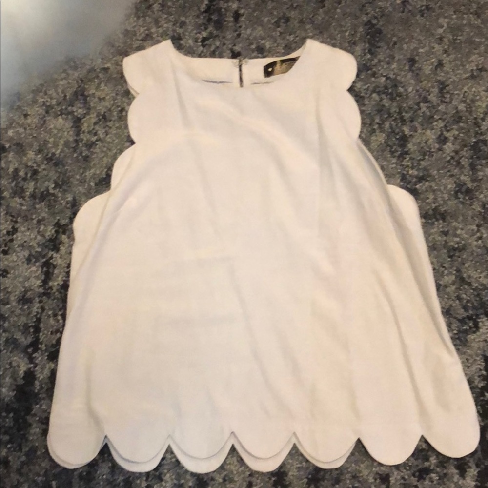 Heartbeeps scallops light blue top size M